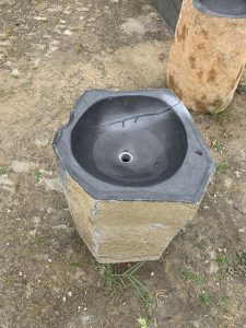 Lavabo đá bazan